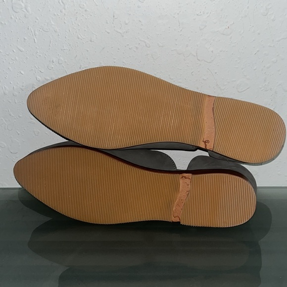 NWOB The Root Collective leather flats - Picture 5 of 7